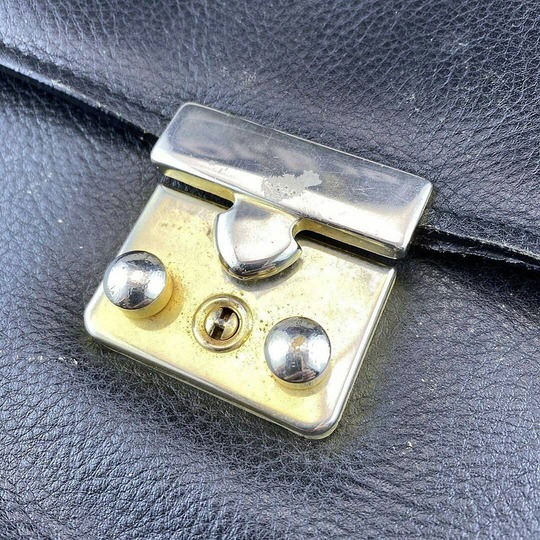 briefcase-repair