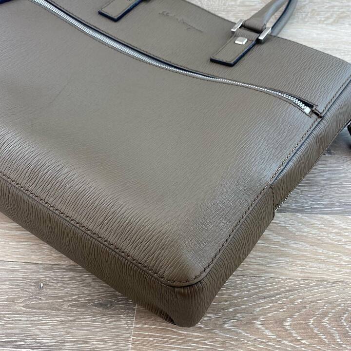 briefcase-repair
